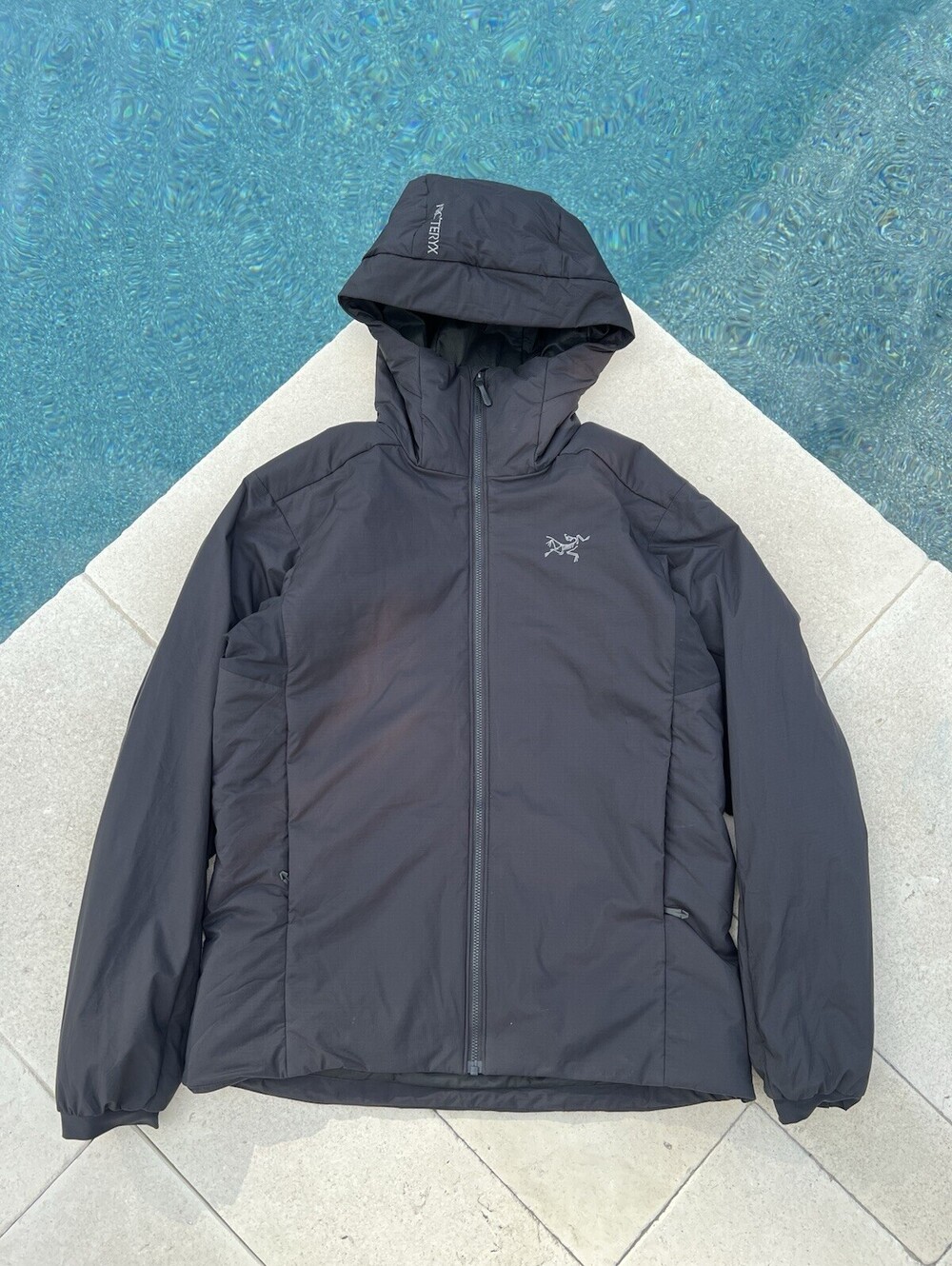 ARC'TERYX ATOM AR HOODY Insulated Jacket XS Nylon BLK Heavyweight 2024